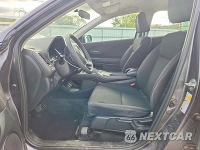 Zdjęcie 7 z 12 samochodu: 2018 HONDA HR-V LX VIN:3CZRU5H32JM721047 - miniatura