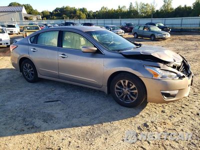 Czwarte zdjęcie samochodu z boku: 2015 NISSAN ALTIMA S VIN:1N4AL3AP2FN904085 - miniatura