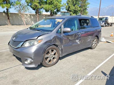2014 TOYOTA SIENNA SPORT 5TDXK3DC4ES412280 - główne zdjęcie licytacji z USA - miniatura