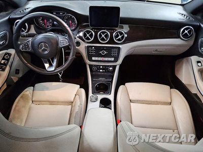Zdjęcie 8 z 12 samochodu: 2018 MERCEDES-BENZ CLA 250 VIN:WDDSJ4EB6JN576869 - miniatura
