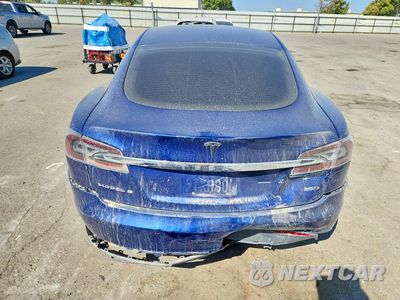 Zdjęcie 6 z 12 samochodu: 2015 TESLA MODEL S 85D VIN:5YJSA1H22FF092577 - miniatura