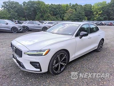 2024 VOLVO S60 PLUS 7JRL12TL4RG282645 - główne zdjęcie licytacji z USA - miniatura