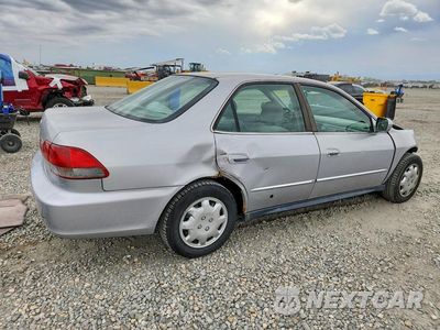 Trzecie zdjęcie samochodu z tyłu: 2001 HONDA ACCORD LX VIN:1HGCG56411A103568 - miniatura