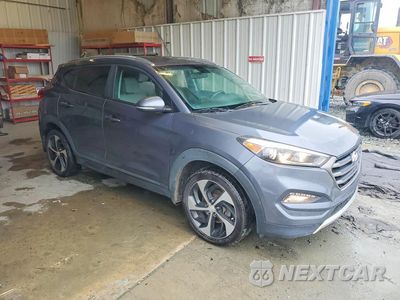 Czwarte zdjęcie samochodu z boku: 2016 HYUNDAI TUCSON SPORT VIN:KM8J3CA24GU222813 - miniatura