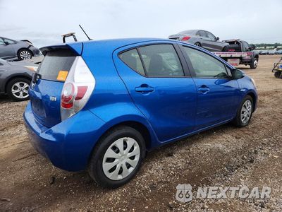 Trzecie zdjęcie samochodu z tyłu: 2014 TOYOTA PRIUS C ONE VIN:JTDKDTB38E1075990 - miniatura