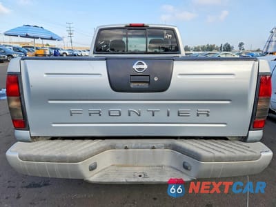 Zdjęcie 6 z 12 samochodu: 2002 NISSAN FRONTIER STANDARD VIN:1N6DD26S62C354646 - miniatura