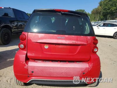 Zdjęcie 6 z 12 samochodu: 2013 SMART FORTWO PURE VIN:WMEEJ3BA5DK704653 - miniatura