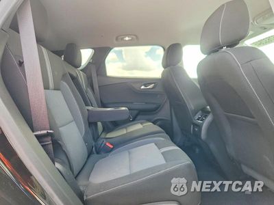 Zdjęcie 11 z 13 samochodu: 2023 CHEVROLET BLAZER 2LT VIN:3GNKBCR49PS226753 - miniatura