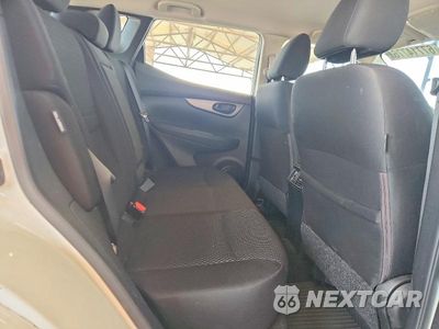Zdjęcie 10 z 12 samochodu: 2020 NISSAN ROGUE SPORT S VIN:JN1BJ1CV5LW250938 - miniatura