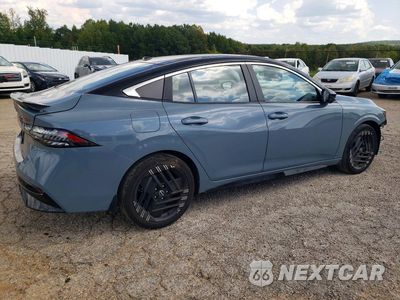 Trzecie zdjęcie samochodu z tyłu: 2026 NISSAN SENTRA SR VIN:3N1AB9DV2TY213036 - miniatura