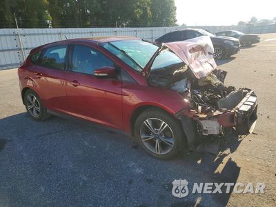Czwarte zdjęcie samochodu z boku: 2014 FORD FOCUS SE VIN:1FADP3K24EL425312 - miniatura