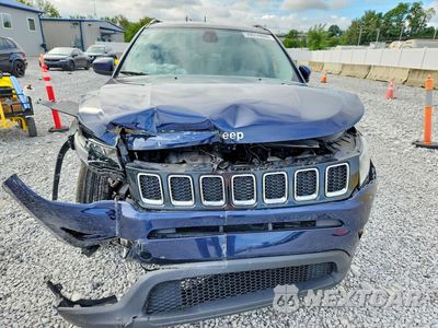 Piąte zdjęcie samochodu w środku: 2018 JEEP COMPASS LATITUDE VIN:3C4NJDBB2JT262793 - miniatura