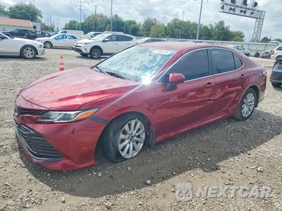2020 TOYOTA CAMRY LE 4T1C11AK7LU925741 - główne zdjęcie licytacji z USA - miniatura