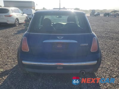 Zdjęcie 6 z 12 samochodu: 2003 MINI COOPER VIN:WMWRC33483TE15553 - miniatura