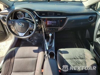 Zdjęcie 8 z 13 samochodu: 2019 TOYOTA COROLLA LE VIN:2T1BURHE6KC227865 - miniatura