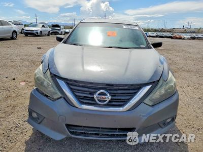 Piąte zdjęcie samochodu w środku: 2016 NISSAN ALTIMA 2.5 SR VIN:1N4AL3AP8GC242431 - miniatura