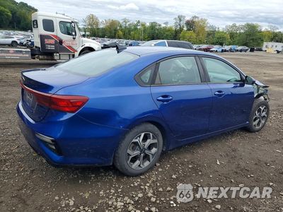 Trzecie zdjęcie samochodu z tyłu: 2020 KIA FORTE LXS VIN:3KPF24AD9LE197260 - miniatura