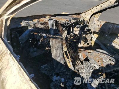 Zdjęcie 8 z 11 samochodu: 2020 FORD ESCAPE SEL VIN:1FMCU0H66LUB07802 - miniatura