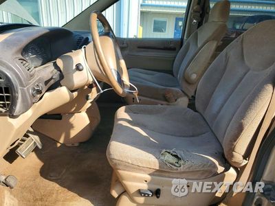Zdjęcie 7 z 13 samochodu: 2000 CHRYSLER TOWN & COUNTRY LX VIN:1C4GP44G4YB667694 - miniatura