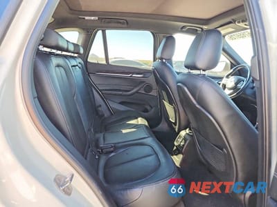 Zdjęcie 10 z 12 samochodu: 2017 BMW X1 XDRIVE28I VIN:WBXHT3C37H5F80725 - miniatura