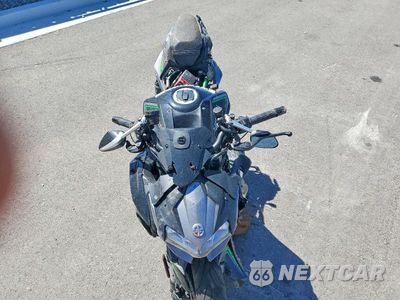 Piąte zdjęcie samochodu w środku: 2020 KAWASAKI ZR1000 K VIN:JKAZRCK14LA002444 - miniatura