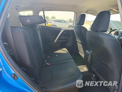 Zdjęcie 10 z 13 samochodu: 2016 TOYOTA RAV4 LE VIN:2T3BFREV2GW461531 - miniatura