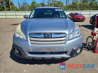 Piąte zdjęcie samochodu w środku: 2013 SUBARU OUTBACK 2.5I PREMIUM VIN:4S4BRBCC8D3275650 - miniatura