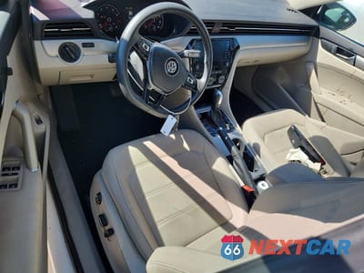Zdjęcie 8 z 13 samochodu: 2021 VOLKSWAGEN PASSAT SE VIN:1VWSA7A36MC010024 - miniatura