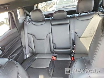 Zdjęcie 10 z 13 samochodu: 2026 JEEP COMPASS LATITUDE VIN:3C4NJDBN8TT216253 - miniatura