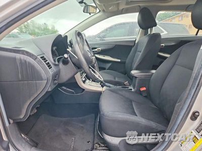 Zdjęcie 7 z 12 samochodu: 2010 TOYOTA COROLLA S VIN:2T1BU4EE0AC535667 - miniatura