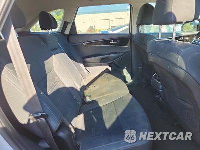 Zdjęcie 11 z 13 samochodu: 2020 KIA SORENTO LX VIN:5XYPG4A36LG691463 - miniatura
