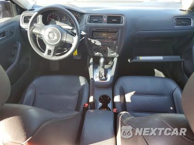 Zdjęcie 8 z 12 samochodu: 2014 VOLKSWAGEN JETTA SE VIN:3VWD17AJ3EM425566 - miniatura