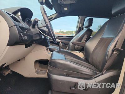 Zdjęcie 7 z 13 samochodu: 2019 DODGE GRAND CARAVAN SXT VIN:2C4RDGCG1KR611466 - miniatura