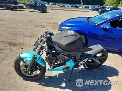 Trzecie zdjęcie samochodu z tyłu: 2003 YAMAHA YZFR6 L VIN:JYARJ06E43A007938 - miniatura
