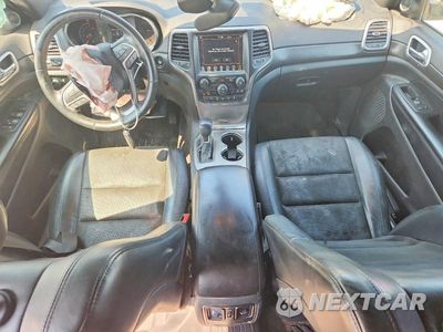 Zdjęcie 8 z 13 samochodu: 2018 JEEP GRAND CHEROKEE LAREDO VIN:1C4RJEAG5JC485510 - miniatura