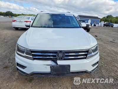Piąte zdjęcie samochodu w środku: 2020 VOLKSWAGEN TIGUAN SE VIN:3VV2B7AX8LM099855 - miniatura