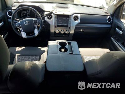 Zdjęcie 8 z 12 samochodu: 2019 TOYOTA TUNDRA SR5 VIN:5TFRY5F17KX247488 - miniatura