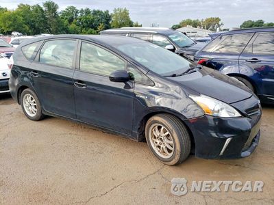 Czwarte zdjęcie samochodu z boku: 2014 TOYOTA PRIUS V TWO VIN:JTDZN3EU2EJ004011 - miniatura