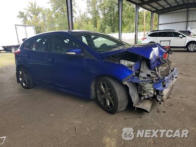Czwarte zdjęcie samochodu z boku: 2014 FORD FOCUS ST VIN:1FADP3L96EL248323 - miniatura