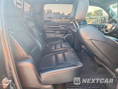 Zdjęcie 10 z 12 samochodu: 2020 RAM 1500 LARAMIE VIN:1C6SRFJT3LN383182 - miniatura