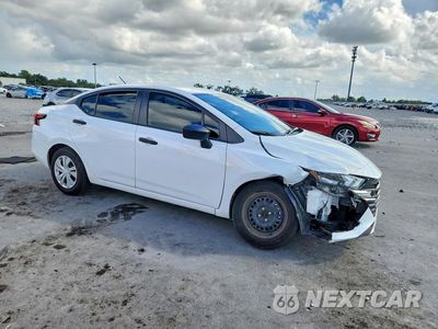 Czwarte zdjęcie samochodu z boku: 2025 NISSAN VERSA S VIN:3N1CN8DV6SL850713 - miniatura