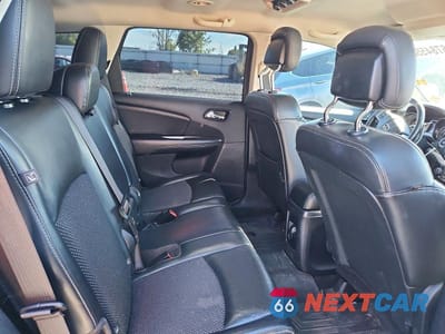 Zdjęcie 11 z 13 samochodu: 2015 DODGE JOURNEY CROSSROAD VIN:3C4PDCGBXFT727590 - miniatura