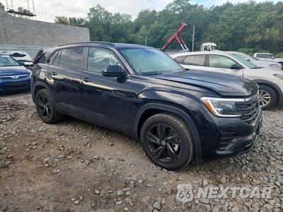 Czwarte zdjęcie samochodu z boku: 2026 VOLKSWAGEN ATLAS CROSS SPORT SEL R-LINE BLACK VIN:1V2AC2CA2TC214484 - miniatura