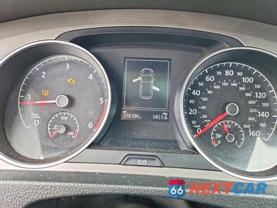 Zdjęcie 9 z 12 samochodu: 2015 VOLKSWAGEN GOLF TDI VIN:3VW2A7AUXFM041951 - miniatura