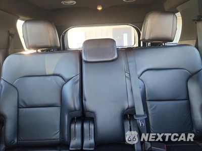 Zdjęcie 10 z 14 samochodu: 2017 FORD EXPLORER XLT VIN:1FM5K8D85HGD52231 - miniatura
