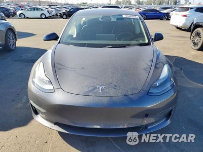 Piąte zdjęcie samochodu w środku: 2022 TESLA MODEL 3 VIN:5YJ3E1EB4NF267147 - miniatura