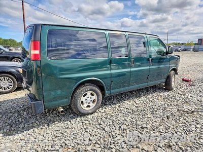 Trzecie zdjęcie samochodu z tyłu: 2004 CHEVROLET EXPRESS G1500 VIN:1GNFG15T641116647 - miniatura