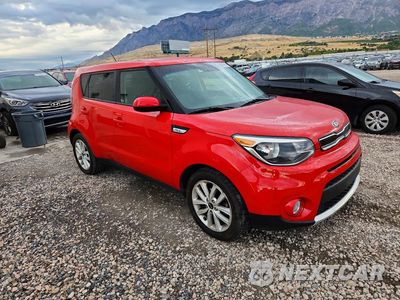 Czwarte zdjęcie samochodu z boku: 2017 KIA SOUL + VIN:KNDJP3A58H7465365 - miniatura
