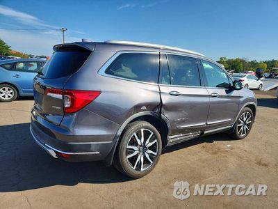 Trzecie zdjęcie samochodu z tyłu: 2019 HONDA PILOT TOURING VIN:5FNYF5H93KB020944 - miniatura