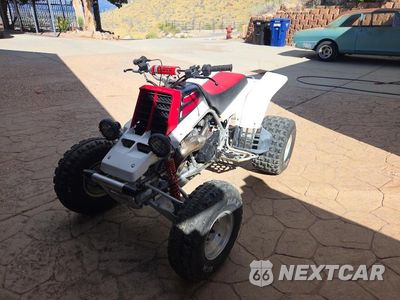 Drugie zdjęcie samochodu z przodu: 2000 Yamaha Banshee 350 ATV VIN:JY43GG03XYA010180 - miniatura